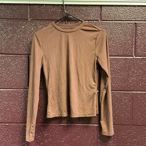 Brown Ribbed Long Sleeve Tee – Size Small